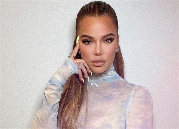 Khloe Kardashian’s Baby Daddy, Tristan Thompson, Had This Reaction After A Critic Posted A Mean Comment About Her