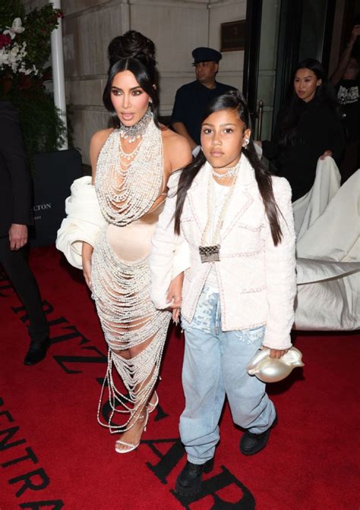 Kim Kardashian And North West Pinky Swear In Adorable Picture — Mother And Daughter Are BFFs For Life