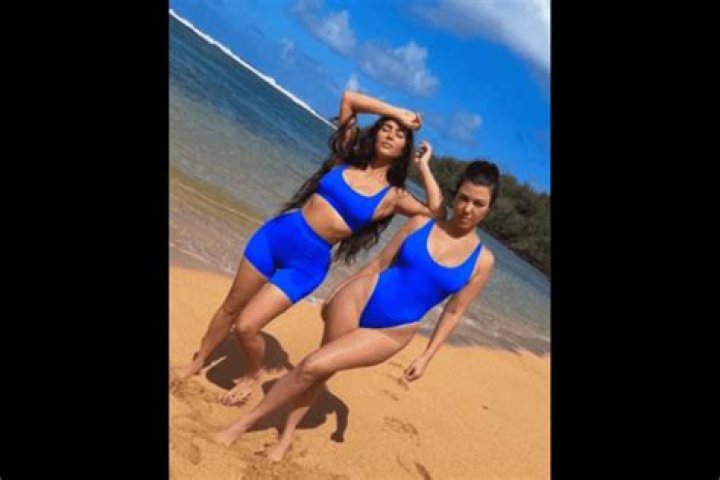 Kim Kardashian congratulated her sister on her birthday with joint photos in bright swimsuits