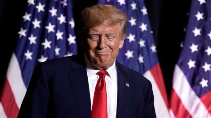 Kim Kardashian Will Meet With Trump Again After He Commuted Three Women’s Sentences