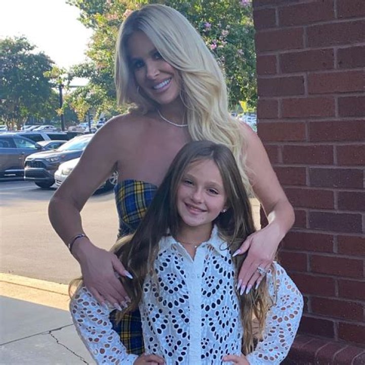Kim Zolciak Follows Daughter Brielle Biermann’s Example And Refills Her Lips!