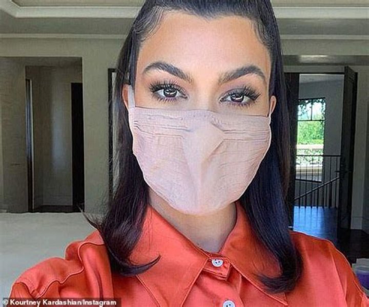 Kourtney Kardashian Promotes Conspiracy Theory That Face Masks Cause Cancer