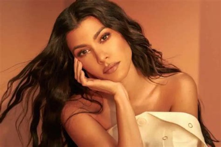 Kourtney Kardashian Shows Off Her Insane Curves In New Bathing Suit Photos
