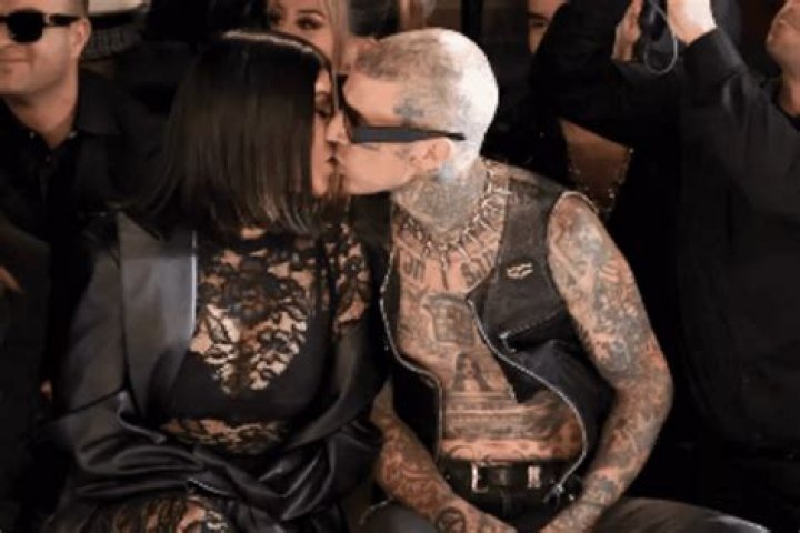 Kourtney Kardashian Slammed A Fan Who Had Asked If She Was Expecting