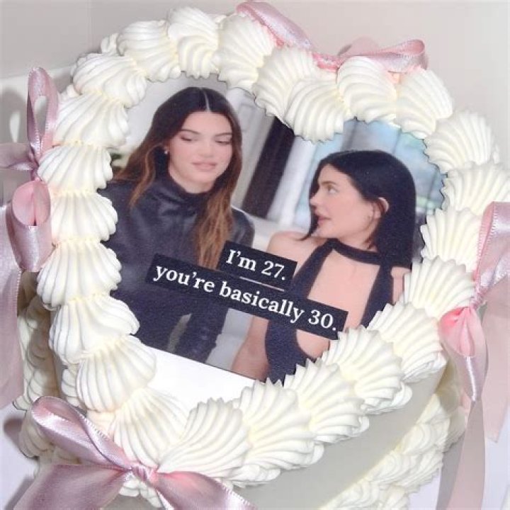 Kris Jenner Celebrates Kendall Jenner’s 24th Birthday With Adorable Throwback Photos