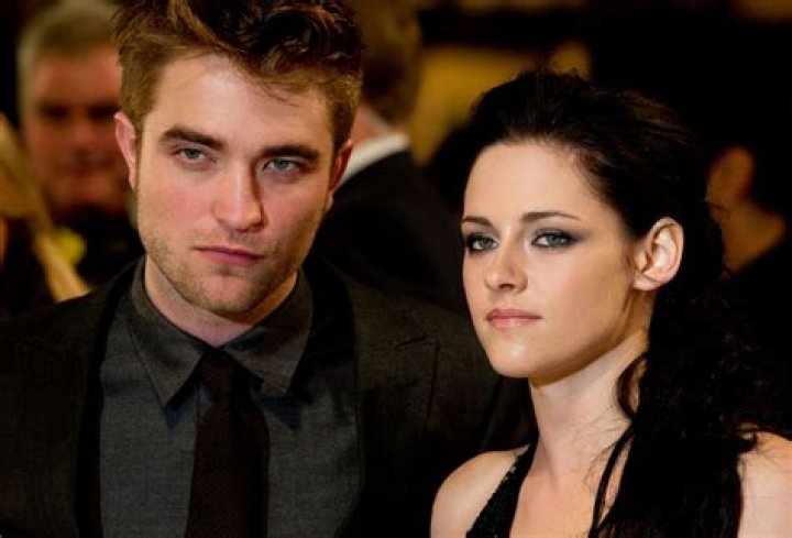 Kristen Stewart Raves Over Robert Pattinson’s Batman Gig – He’s The ‘Only Guy’ Perfect For The Role!