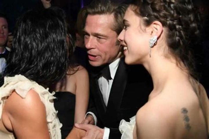 KUWK: Brad Pitt And Kim Kardashian Have A Sweet Chat While Holding Hands At Oscars After-Party!