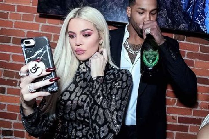 KUWK: Khloe Kardashian Shares Ambiguous Message Amid Reports Tristan Flirted With Other Women On Valentine’s Day!