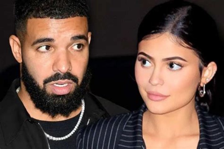 KUWK: Kylie Jenner And Drake Respark Dating Rumors After Partying Together!