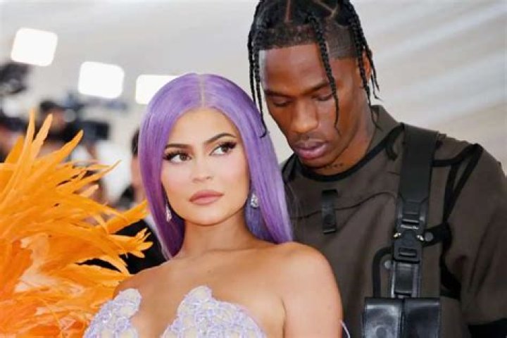 KUWK: Kylie Jenner And Travis Scott Dinner Date Sparks New Reconciliation Rumors – The Truth About Their Relationship!