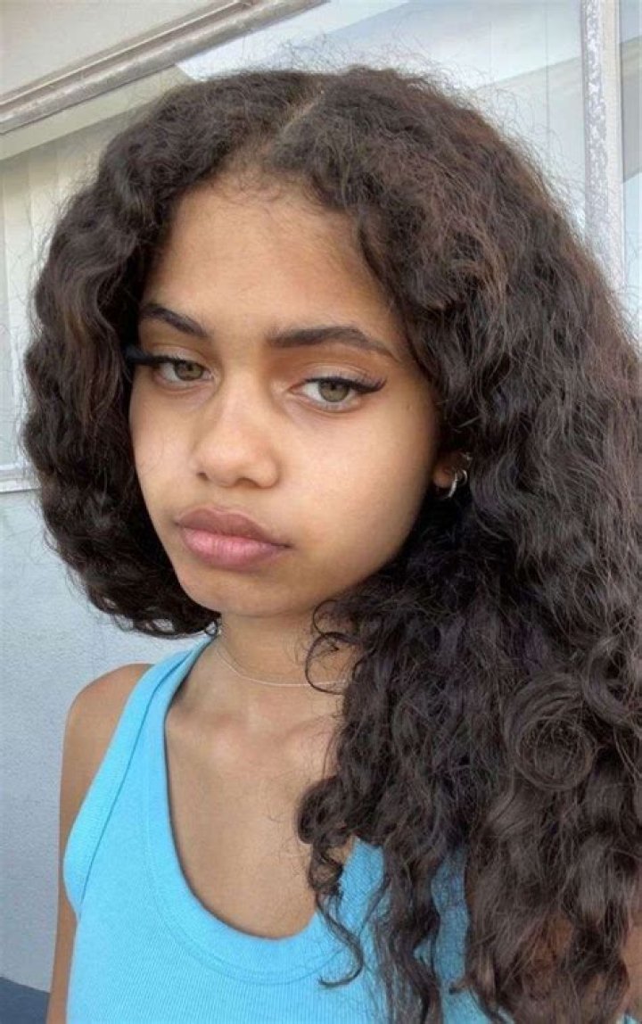 KUWK: Tristan Thompson Gushes Over Khloe Kardashian Again After Posting Pic Of Her With Black Curly Hair!