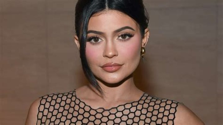 KUWTK: Kylie Jenner Recalls A Guy Made Her Feel ‘Unkissable’ Before Getting Lip Fillers!