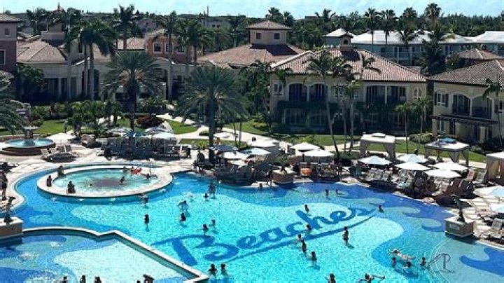 Kylie Jenner Flaunts Beach Body In Two-Piece Bathing Suit, Wears $7,000 Diamond Earrings While In Turks And Caicos