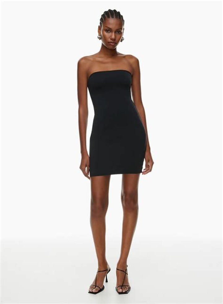 Kylie Jenner Heats Up Instagram In A $15 Tube Top Mini Dress