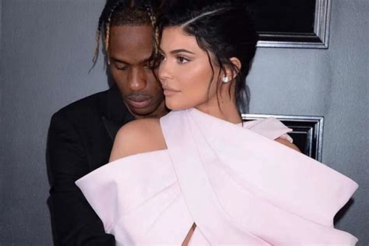 Kylie Jenner Tries To Change Fashion Game At Grammy Awards — Comments About Her Photos With Travis Scott Were Harsh