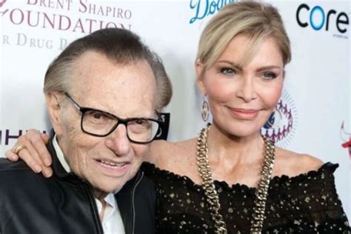 Larry King Is On His Deathbed According To Estranged Wife Shawn