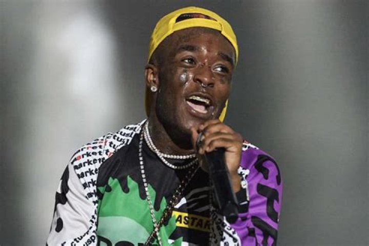 Lil Uzi Vert Lets Lil’ Xan Down Easily – ‘I Mumble Alone’