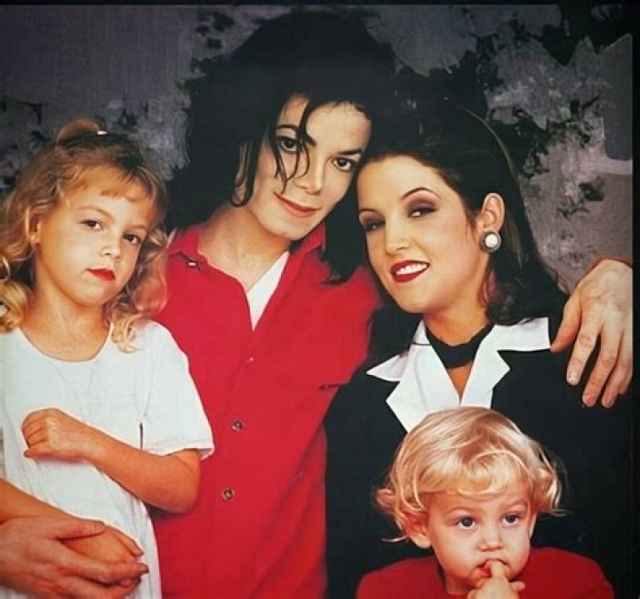 Lisa Marie Presley’s Son Is Elvis’ Spitting Image In New Family Picture And Fans Are Amazed!