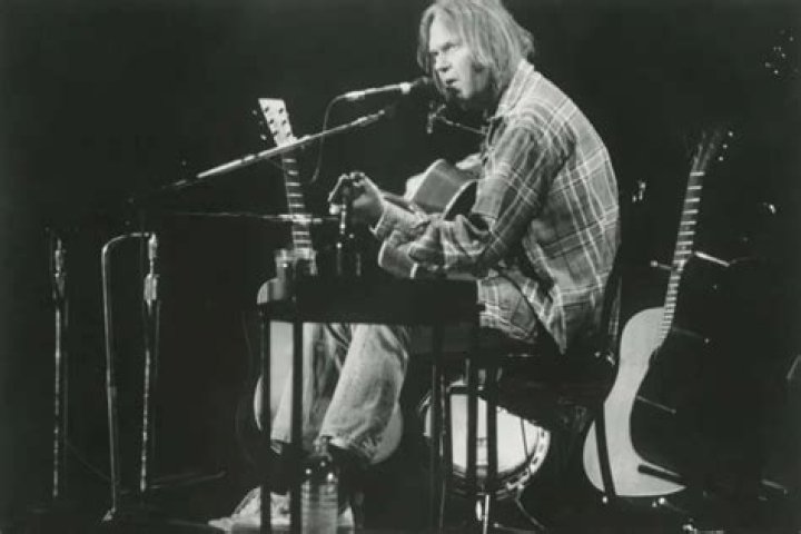 Longtime Manager Of Neil Young Elliot Roberts Passes Away