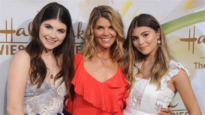Lori Loughlin Joked About Paying For Daughter’s Education In 2017 YouTube Video!