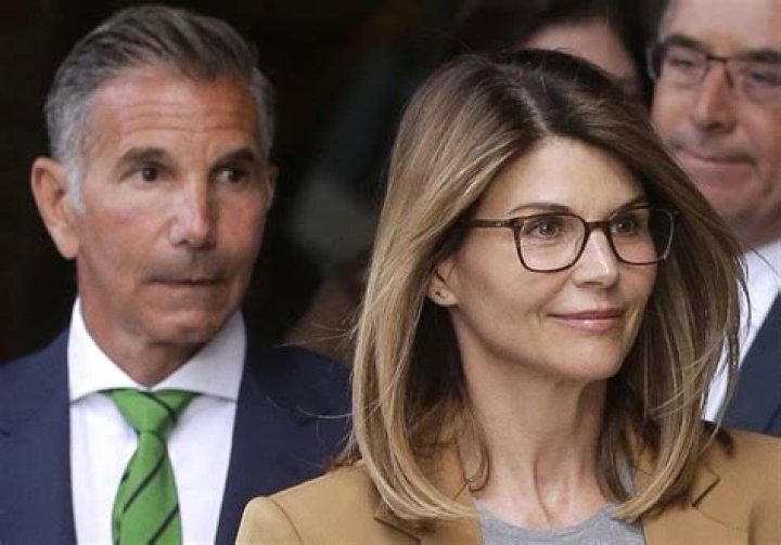 Lori Loughlin & Mossimo Giannulli Will Plead Guilty In The College Admission Scandal – How Much Time Will They Spend In Prison?