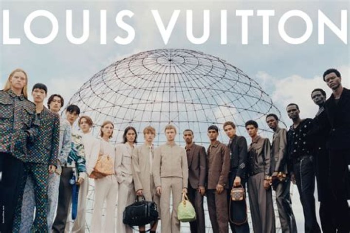 Louis Vuitton presented a new resort 2023 collection