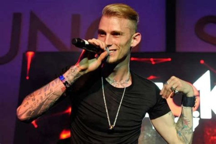 Machine Gun Kelly Offers Unsettling Update On Pete Davidson
