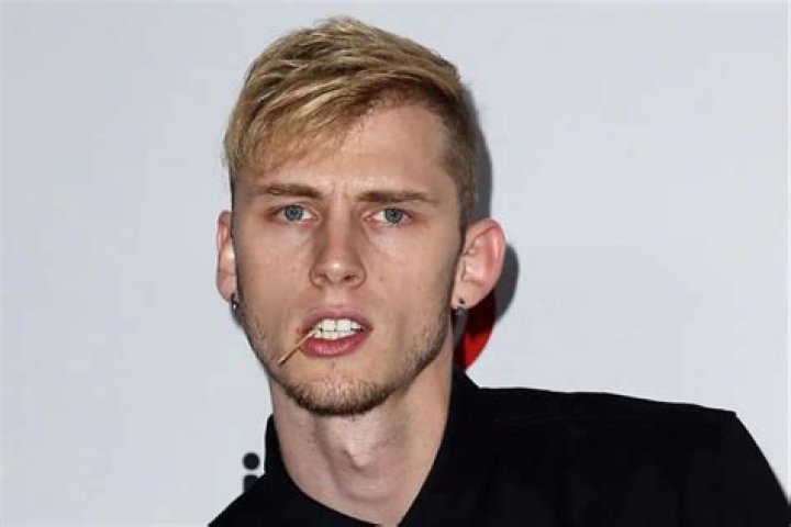 Machine Gun Kelly Puts Artists On Blast Who Use ‘Sadness’ As A Marketing Tactic