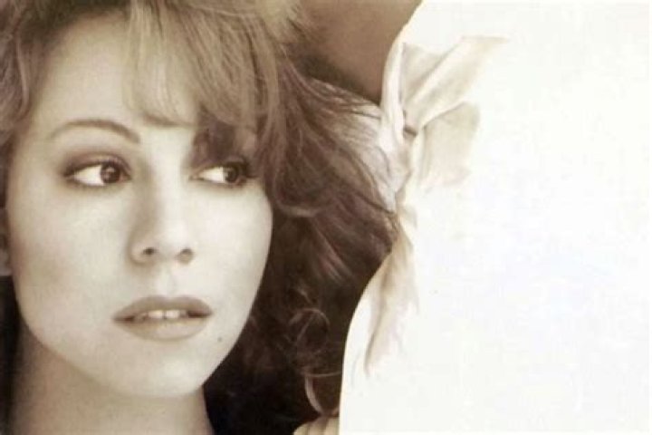 Mariah Carey Shows Off Her Whistle Register In New Sugar Plum Fairy Acapella Rendition