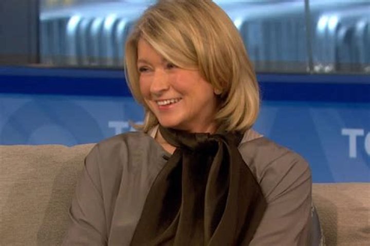 Martha Stewart Says Felicity Huffman Looked A Little ‘Schlumpy’ In Prison Uniform