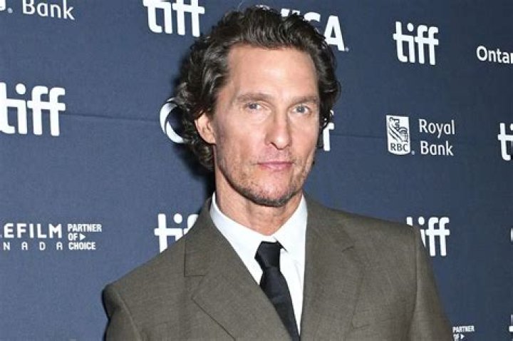 Matthew McConaughey Says His Father Died During Bedroom Time With His Mom