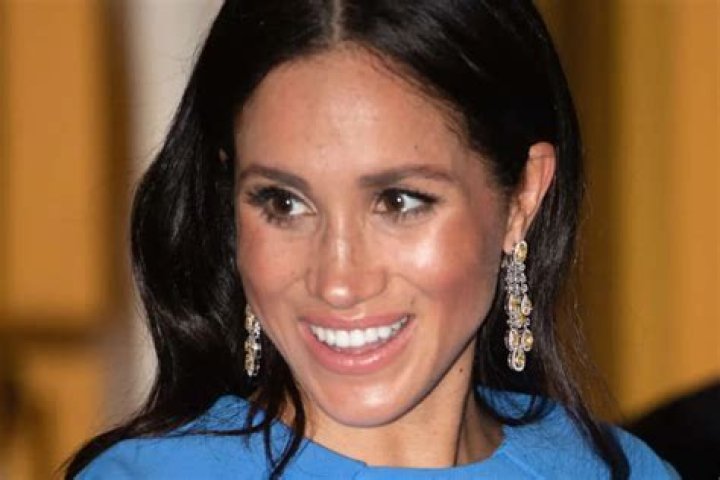 Meghan Markle Accuses Daily Mail Owners Associated Newspapers Of Destroying Her Relationship With Father Thomas Markle