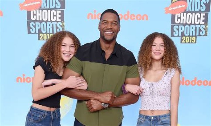Michael Strahan And His Ex-Wife, Jean Muggli, Are Battling It Out In Court Over Their Twins