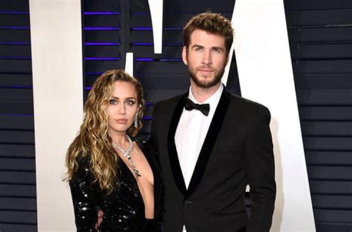 Miley Cyrus And Liam Hemsworth – Here’s Why They Kept Their Intimate Wedding Under Wraps!