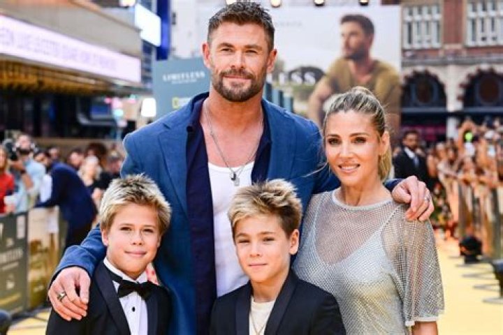 Miley Cyrus And Liam Hemsworth’s Families Reportedly Don’t Think They’re Ready For Divorce – Here’s Why