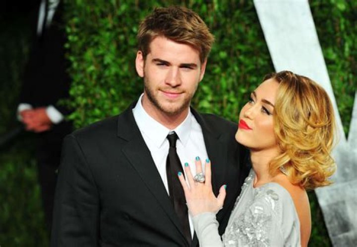 Miley Cyrus Confirms Marriage With Liam Hemsworth – Shares Stunning Wedding Pics!