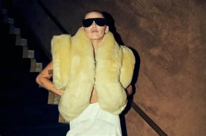 Miley Cyrus Teases New Music And Shows Off Her New Hairstyle!