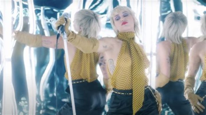 Miley Cyrus Yells #FreeBritney While Pop Star Gets Back To Work Amid Rumors She Is Being Controlled