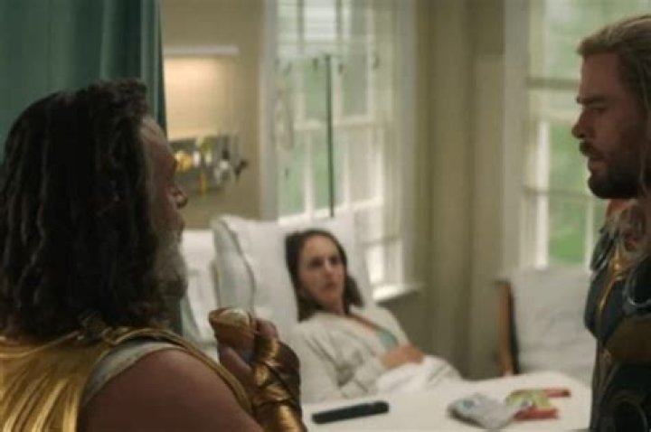 Natalie Portman Wore Christian Dior To The Oscars And Honored Female Directors With A Special Fashion Statement