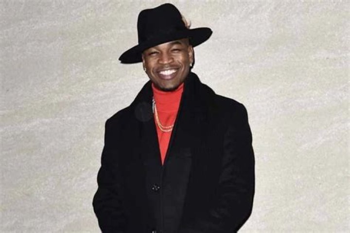 Ne-Yo Introduces His Newborn Daughter To The World – Check Out The Cute Video!