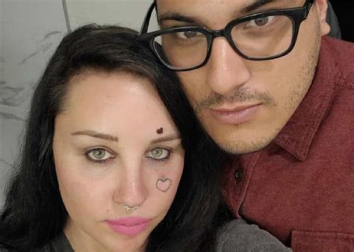 New Concerns For Pregnant Amanda Bynes