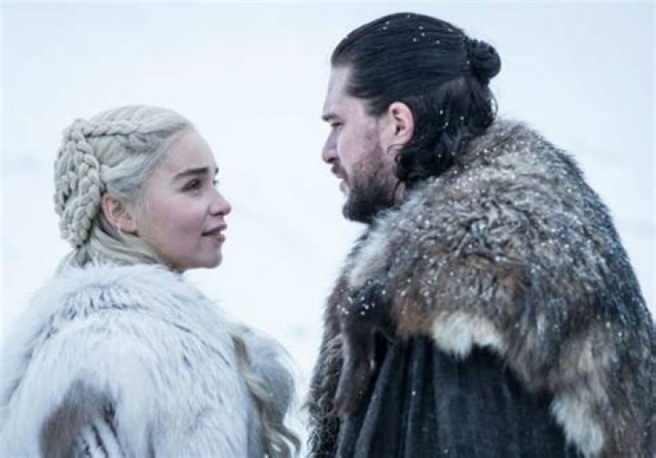 New Game Of Thrones Season 8 Photos Bring Wild Speculation About The Finale Season