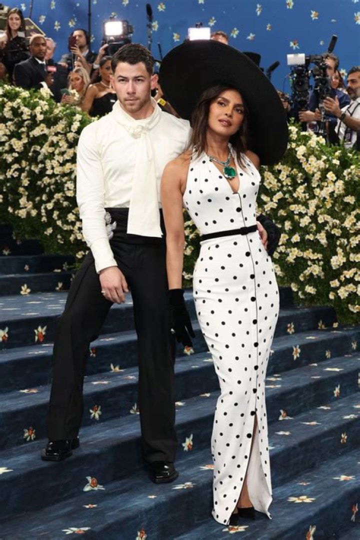 Nick Jonas Raves Over Priyanka Chopra In Sweet Birthday Tribute