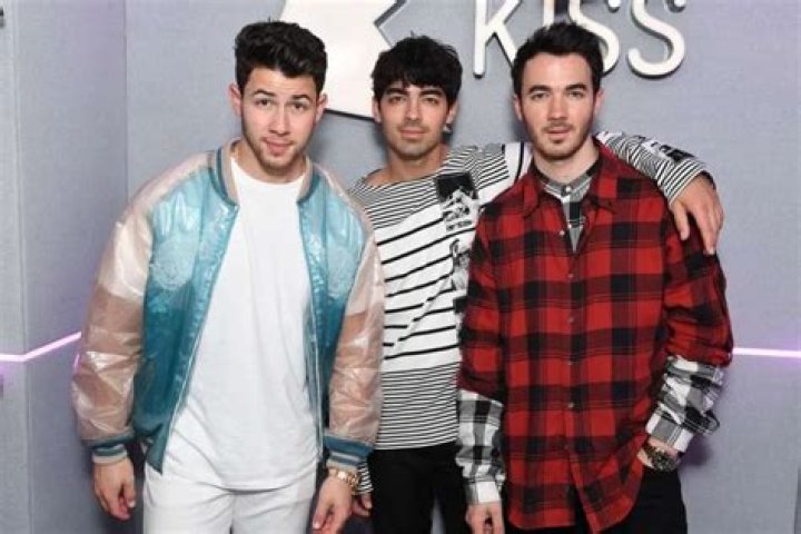 Nick Jonas Reveals That When He Suggested The Boyband Should Split In 2013 He Was Scared His Brothers Would Never Talk To Him Again!
