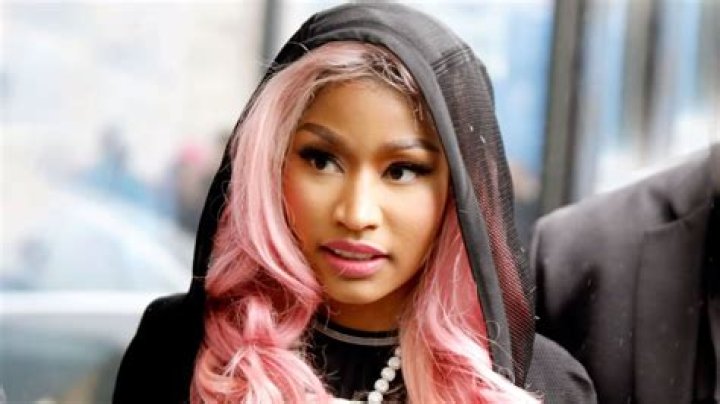 Nicki Minaj Has A Question For Her Female Fans Regarding Weight