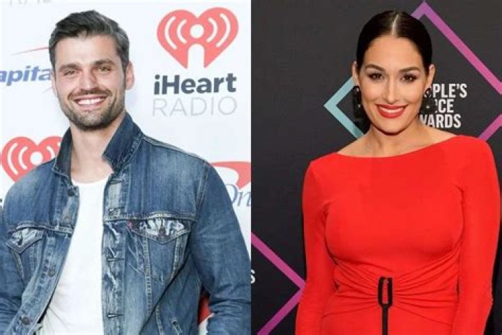 Nikki Bella Receives A Gift From ‘Bachelorette’ Alum Peter Kraus In Preview For ‘Total Bellas’ — The Two Want A Second Date!