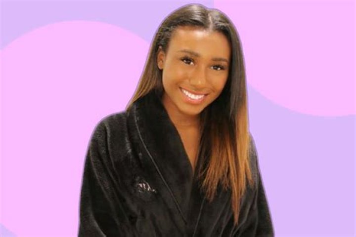 Noelle Robinson Answers Fan Q&A Regarding Her Famous Parents