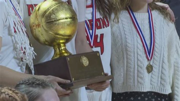 Olivia Newton-John To Auction Off Over 300 Personal And Career-Related Items  But This One ‘Grease’ Piece She’ll Never Sell!