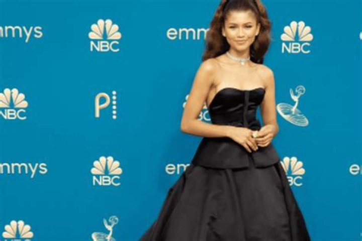On The Red Carpet At The Emmys 2022, Zendaya Chose A Black Valentino Ball Gown Accessorized With Dazzling Bulgari Jewelry
