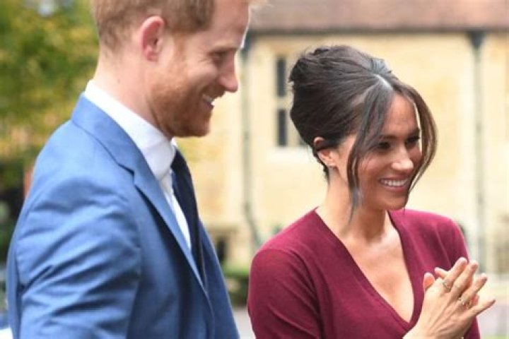 Oprah Suggests Royal Life Was ‘Unsurvivable’ For Meghan Markle And Prince Harry In Teaser Video For Their Interview!